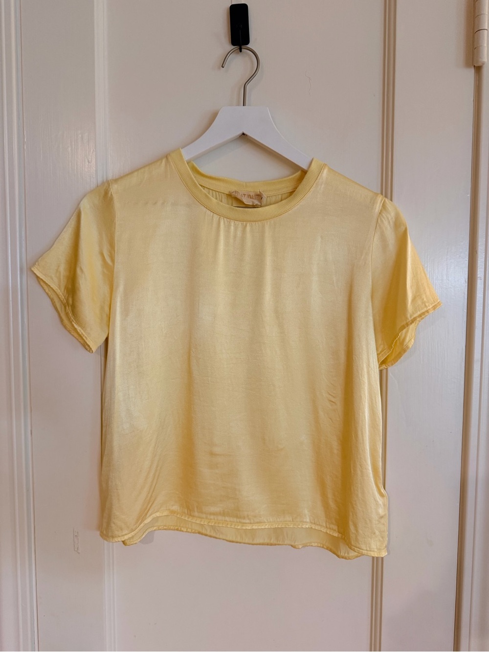 Nation LA Marie Satin Boxy Tee in Butter Yellow Small - Picture 2 of 6